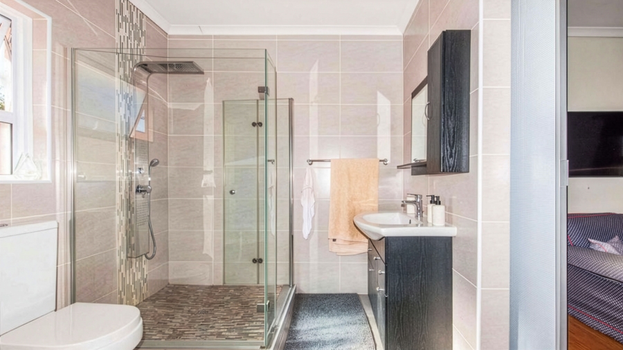 4 Bedroom Property for Sale in Welgelegen Western Cape